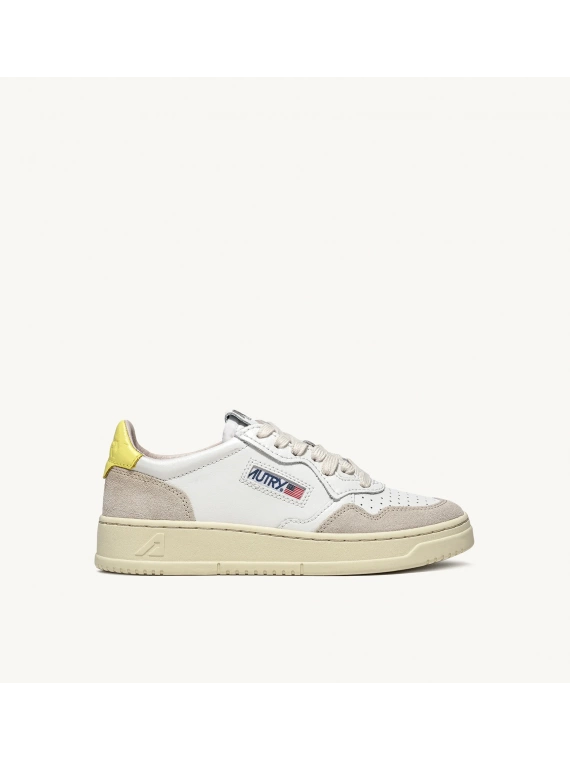 SNEAKERS-MEDALIST-LOW-IN-PELLE-E-SUEDE-BIANCO-GIALLO-AUTRY_1056