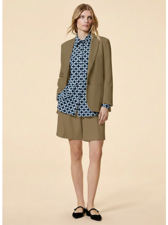 Gemini_Generated_Image_5c4bg5c4bg5c4bg5