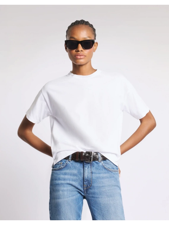 NPWB2526610ZEMB001-34